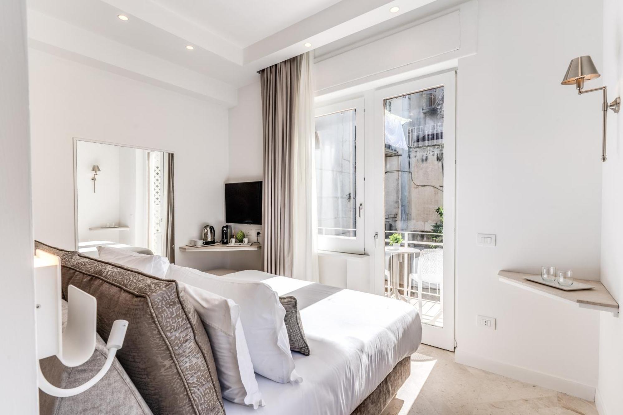 Diff'Rent Souls Rooms - Luxury Accomodation 소렌토 외부 사진
