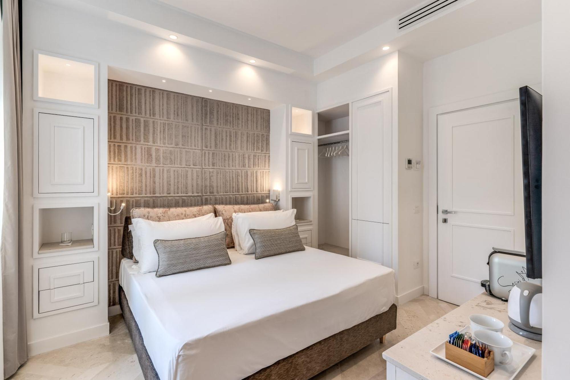 Diff'Rent Souls Rooms - Luxury Accomodation 소렌토 외부 사진